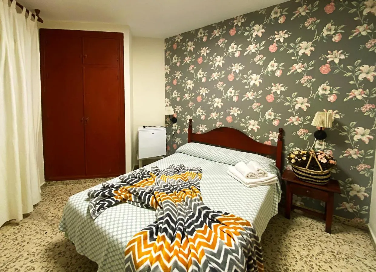 Hostal Azahara Nerja Affittacamere