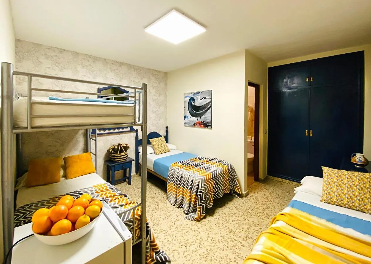 Hostal Azahara Nerja