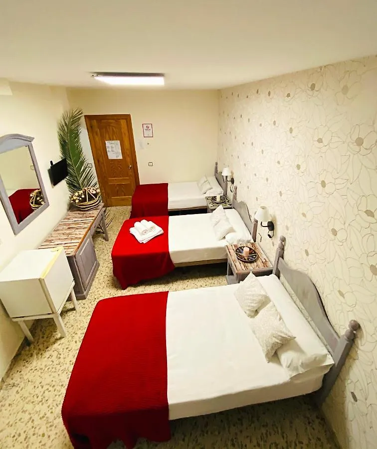Hostal Azahara Nerja Spagna