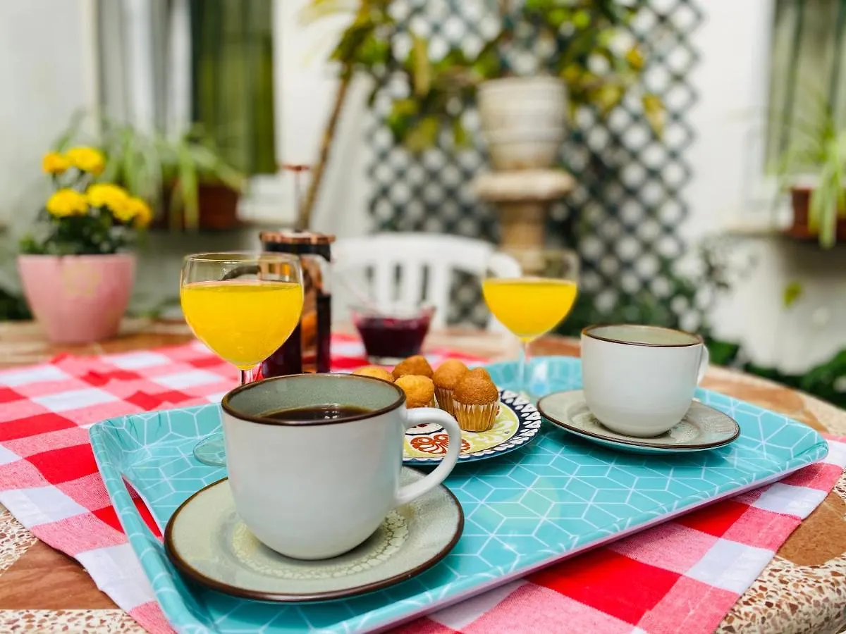 Hostal Azahara Nerja