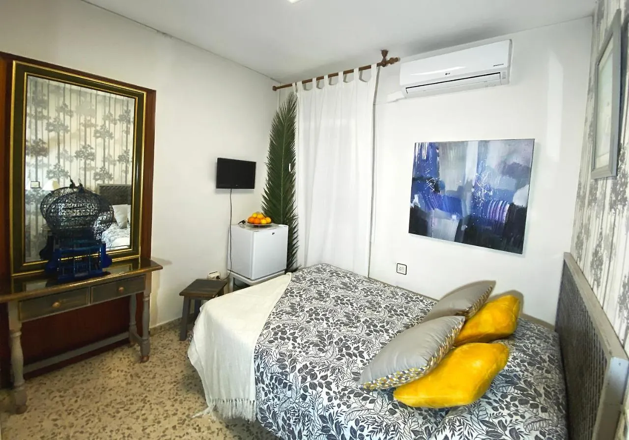 נרחה Hostal Azahara 0*,