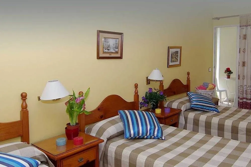 נרחה Hostal Azahara